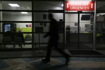 Un homme a été interpellé et placé en garde à vue après l'agression samedi d'un brancardier à l'hôpital de Challans, en Vendée ( AFP / SEBASTIEN BOZON )