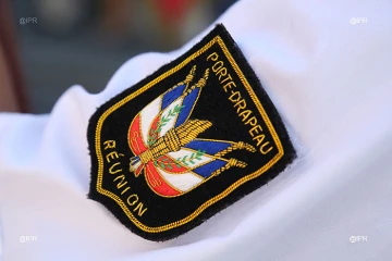 Porte drapeau