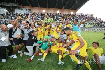 Finale régionale de la Coupe de France : le Saint-Denis FC mène 1 à 0 face à la JS Saint-Pierroise 