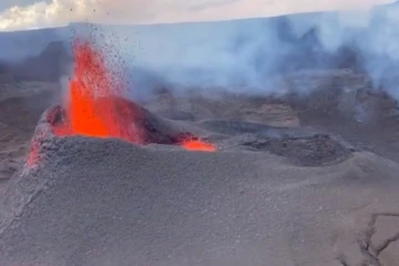 ovpf volcan éruption