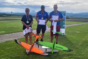 Saint-Pierre : De l'or et du bronze pour Mathieu Dubard et Jean Philippe Mirouse en aéromodélisme