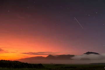 volcan honga tonga jusque dans le ciel de la Réunion