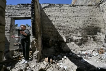  Dans les "villes martyres" près de Kiev, on déblaie pour reconstruire