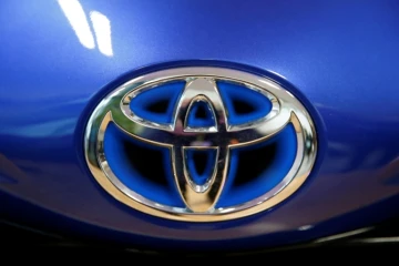 Le logo de Toyota le 22 janvier 2018 sur une calandre de son modèle Yaris