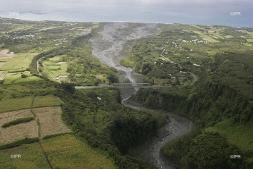 Le pont suspendu de la Rivière de l'Est est