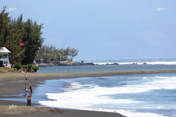 plage de L\'Étang-Salé