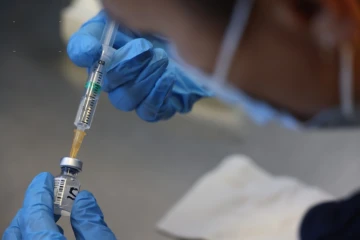 Vaccins anti-covid : 32 pompiers vaccinés à Saint-Denis