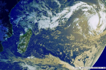 Une tempête tropicale et une zone supecte dans la zone de surveillance de Météo France