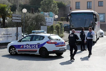 attaque d\'un lycée à Grasse