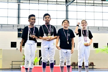Le Port : deux jeunes escrimeurs sacrés champions de La Réunion