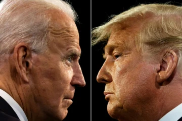 Joe Biden et Donald Trump, durant leur dernier débat de la campagne pour la présidentielle américaine à Nashville, dans le Tennessee, le 22 octobre 2020
