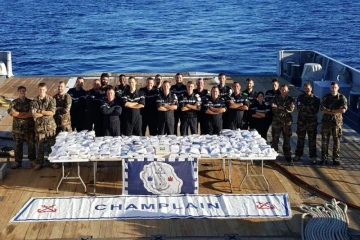 La Marine nationale saisit 240 kg d'héroïne au large de la Tanzanie