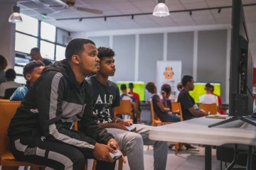 Alon PAss'Manette dann'Port attire plus de 70 participants au Port
