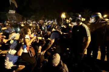Manifestation à Saint-Denis