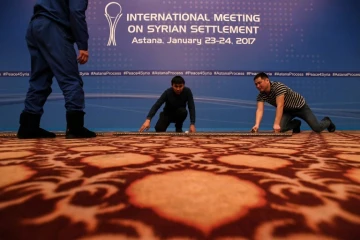 Préparatifs pour les premiers pourparlers entre les rebelles syriens et les représentants du régime de Damas, à l'hôtel Rixos d'Astana, le 22 janvier 2017 au Kazakhstan