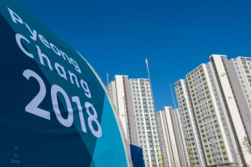 Vue générale du village olympique à Gangneung, pour les Jeux de Pyeongchang en Corée du Sud, le 25 janvier 2018