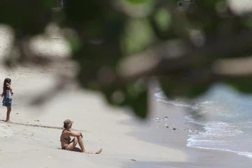 Plage des Roches Noires