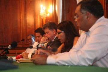 Jeudi 23 Février 2012

Conférence de presse à la préfecture de La Réunion