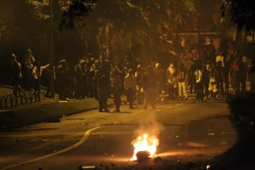Jeudi 23 février 2012 - Troisième nuit d'incidents au Chaudron