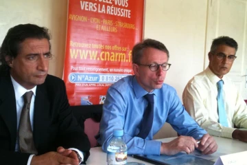 Vendredi 2 mars 2012 - Signature d'un accord cadre entre le CNARM et le groupe DomusVi (Photo D.R)