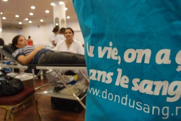 Jeudi 14 juin 2012 - Journée mondiale du don du sang (Photo Émilie Sorres)