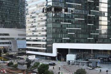 Vue d'un immeuble de bureaux endommagé du Centre d'affaires international de Moscou (Moskva City à la suite d'une attaque de drones le 30 juillet 2023