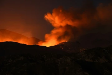 L'incendie Blue Cut à Wrightwood, le 17 août 2016