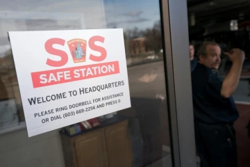 Les pompiers de Manchester (New Hampshire) ont lancé en 2016 le programme "Safe station" face à la crise des opiacés aux Etats-Unis