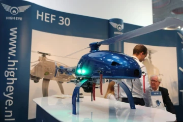 Photo d'un drone pris lors du salon international de l'armement Milipol, à Doha, le 31 octobre 2016
