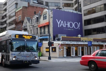 Yahoo évoque des "progrès" stratégiques en matière de  cessions