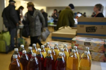 Un français sur cinq ne peut pas s'alimenter sainement ou faire trois repas par jour, selon un sondage Ipsos-Secours