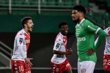 La joie de l'attaquant monténégrin Stevan Jovetic, après avoir ouvert le score contre Saint-Etienne, lors de leur match de L1, le 19 mars 2021 au stade Geoffroy-Guichard