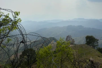 Près de la Ligne de contrôle dans la passe de Krishna Ghati, au Cachemire indien, le 6 mai 2025