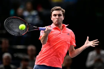 Gilles Simon face à Julien Benneteau lors du tournoi de Paris-Bercy, le 31 octobre 2016