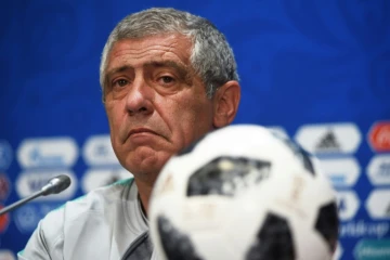 Le sélectionneur portugais Fernando Santos, le 19 juin 2018 à Moscou