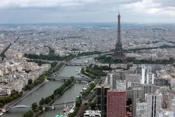 Le plafonnement des loyers est de retour: plus d'un an et demi après son arrêt et grâce à l'adoption de la loi Elan, cette mesure emblématique s'applique à nouveau à compter de lundi mais seulement à Paris, au grand dam des propriétaires