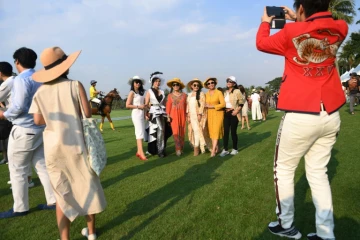 Séance photo après un tournoi de polo à Pattaya (Thaïlande), le 19 janvier 2019
