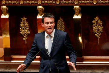 Le Premier ministre Manuel Valls s'exprime pendant un débat sur la prorogation de l'état d'urgence à l'Assemblée nationale le 19 juillet 2016