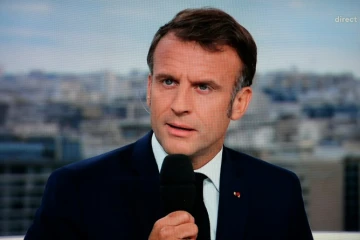 Le président Emmanuel Macron interrogé le 23 juillet 2024 sur France 2