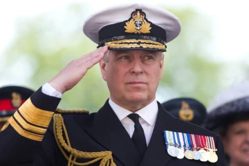 Le prince Andrew, lors d'un défilé militaire à Guildforfd, le 27 juillet 2015