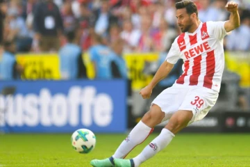 Le Péruvien Claudio Pizarro, pendant un match du FC Cologne face au Bayern Munich, à Cologne, en Allemagne, le 5 mai 2018  