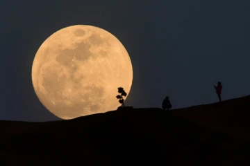La lune au dessus de Los Angeles, le 30 janvier 2018