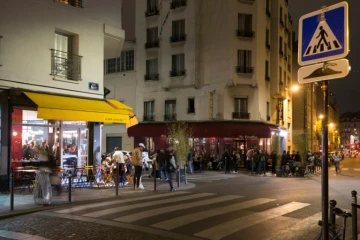 Les terrasses des cafés Le petit Cambodge et Le Carillon, cibles des attentats du 13 novembre 2015 à Paris, le 7 octobre 2016-