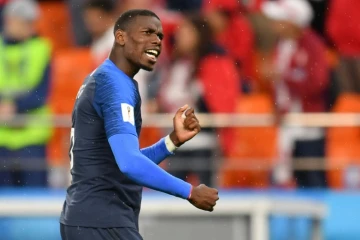 Le milieu de terrain français Paul Pogba à l'issue de la victoire face au Pérou, qui qualifie les Bleus pour les 8e du Mondial, le 21 juin 2018 à Ekaterinbourg 