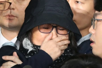 Choi Soon-Sil à son arrivée au tribunal à Séoul, le 31 octobre 2016 