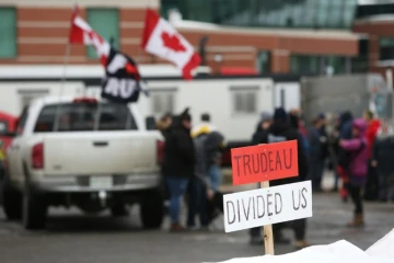 Manifestation dans les rues d'Ottawa, le 10 février 2022