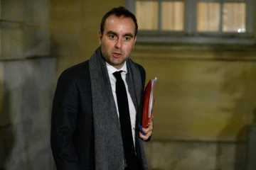 Le ministre des Outre-mer Sébastien Lecornu, le 22 novembre 2021 à Paris