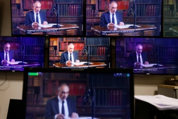 Eric Zemmour annonce sa candidature à la présidentielle sur un réseau social le 30 novembre 2021 à Paris