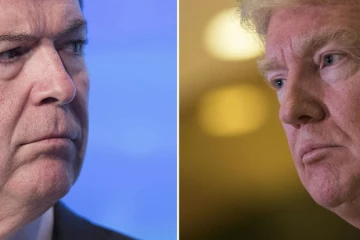 Photo-montage montrant le président américain Donald Trump (d) et l'ex-directeur du FBI James Comey 