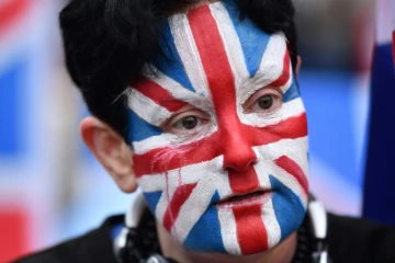 Partisans et opposants au Brexit près du Parlement, le 31 janvier 2020, à quelques heures du départ du Royaume Uni de l'Union européenne, le 31 janvier 2020 